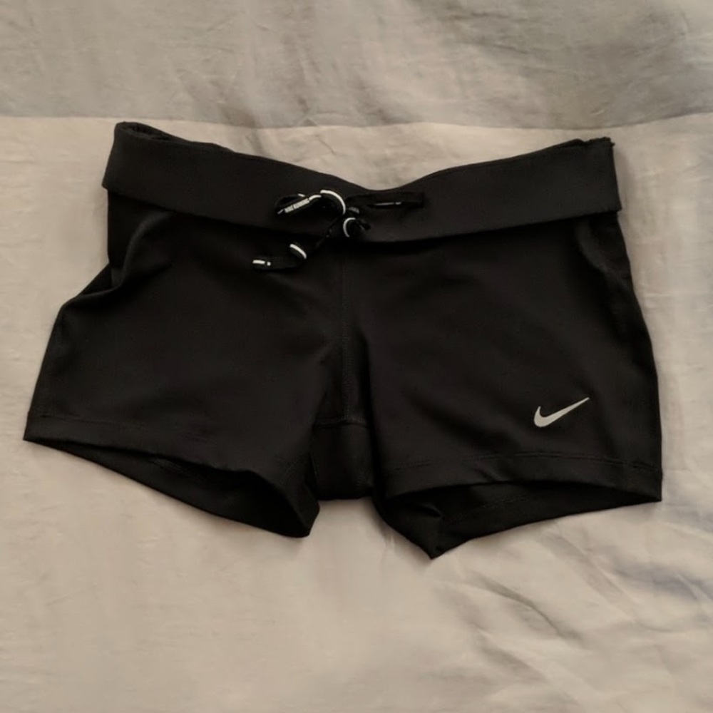 Classic Nike DRI-FIT Spandex Running/Biker Short